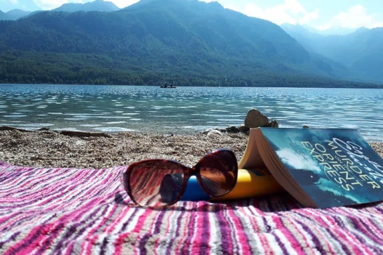 reading-lake-bohinj